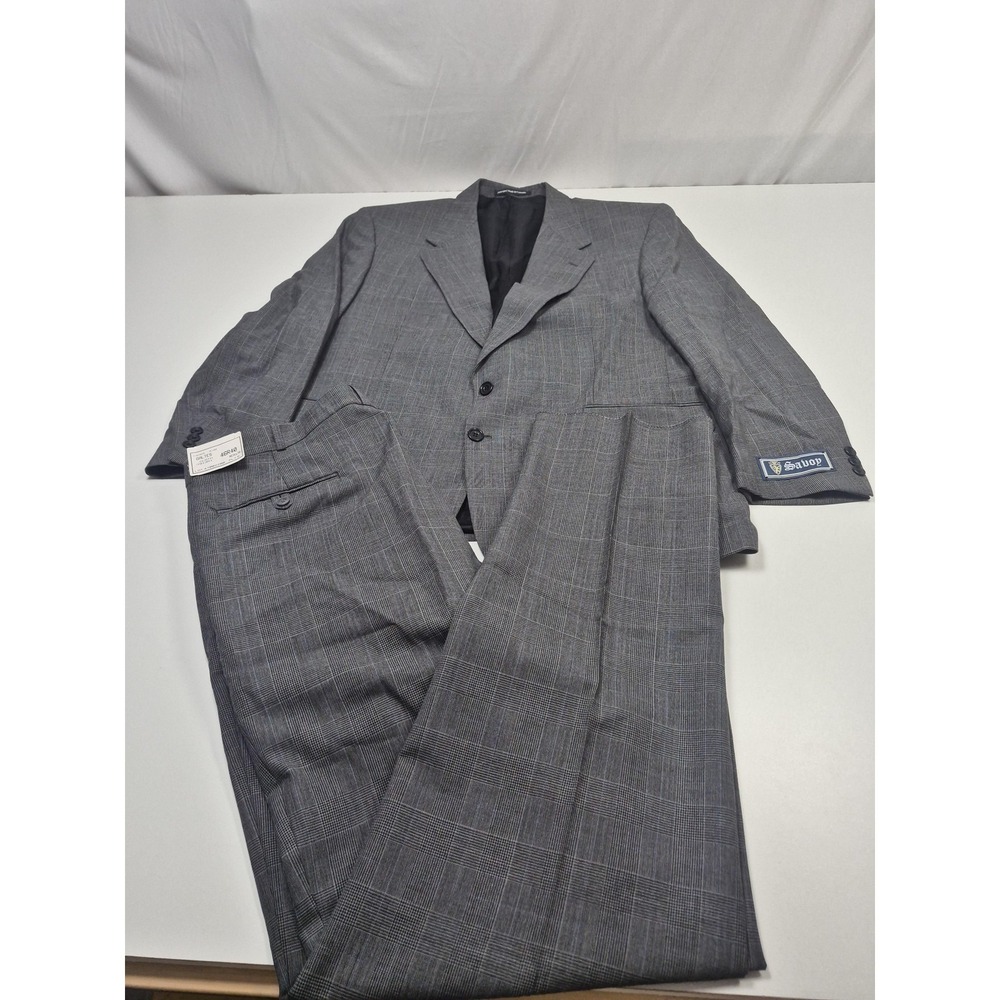 VTG Savoy Suit Mens 46R Gray 100% Wool Check Plaid 2 Piece 40x36 Canada NWT